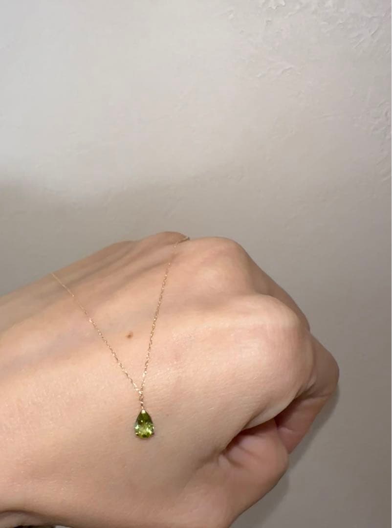 TSUTSUMI ペリドットしずく型ネックレス　K10イエローゴールド