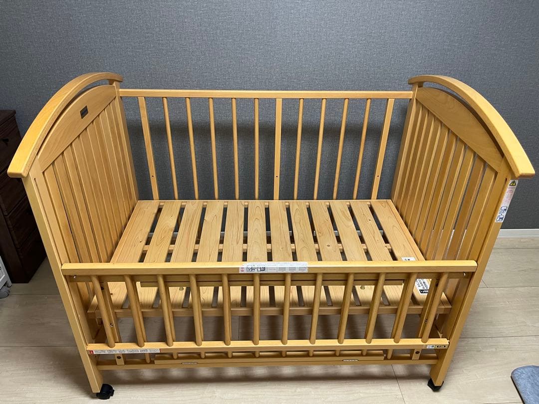 Miki House 木製ベビーベッド