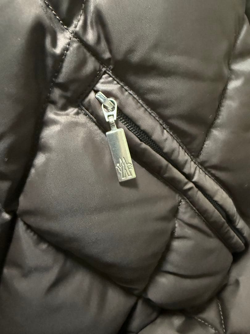 【美品】MONCLER ダウンジャケット　サイズ0 ダークブラウン