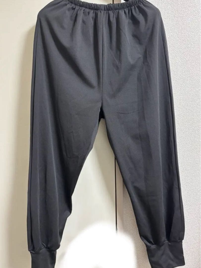 アルバーン・ノックス　衣装