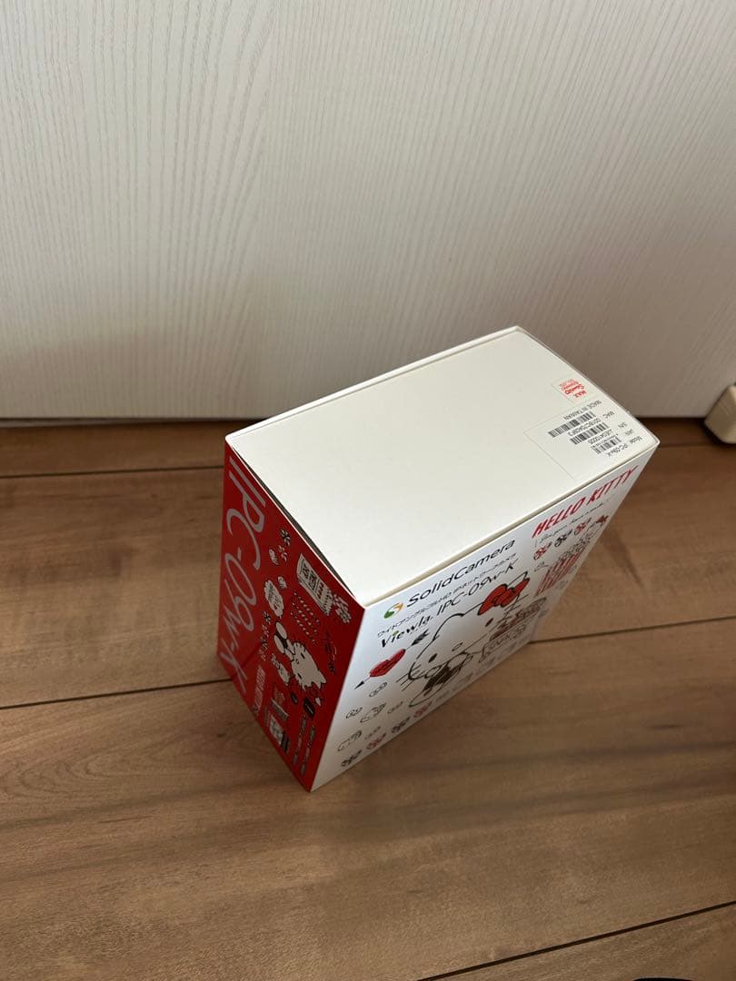 ☆美品☆ソリッドカメラ　ハローキティ 防犯カメラ IPC-09w-K