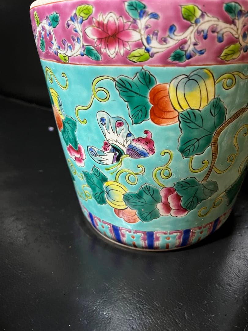 ちゃむです 伊万里手あぶり火鉢、手あぶり火鉢、蝶と花火鉢、メダカ鉢、