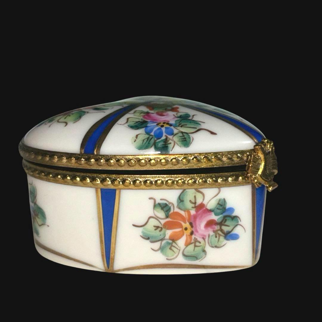 アンジェラママ様　LIMOGES リモージュ ハート型陶器ボックス プレゼント