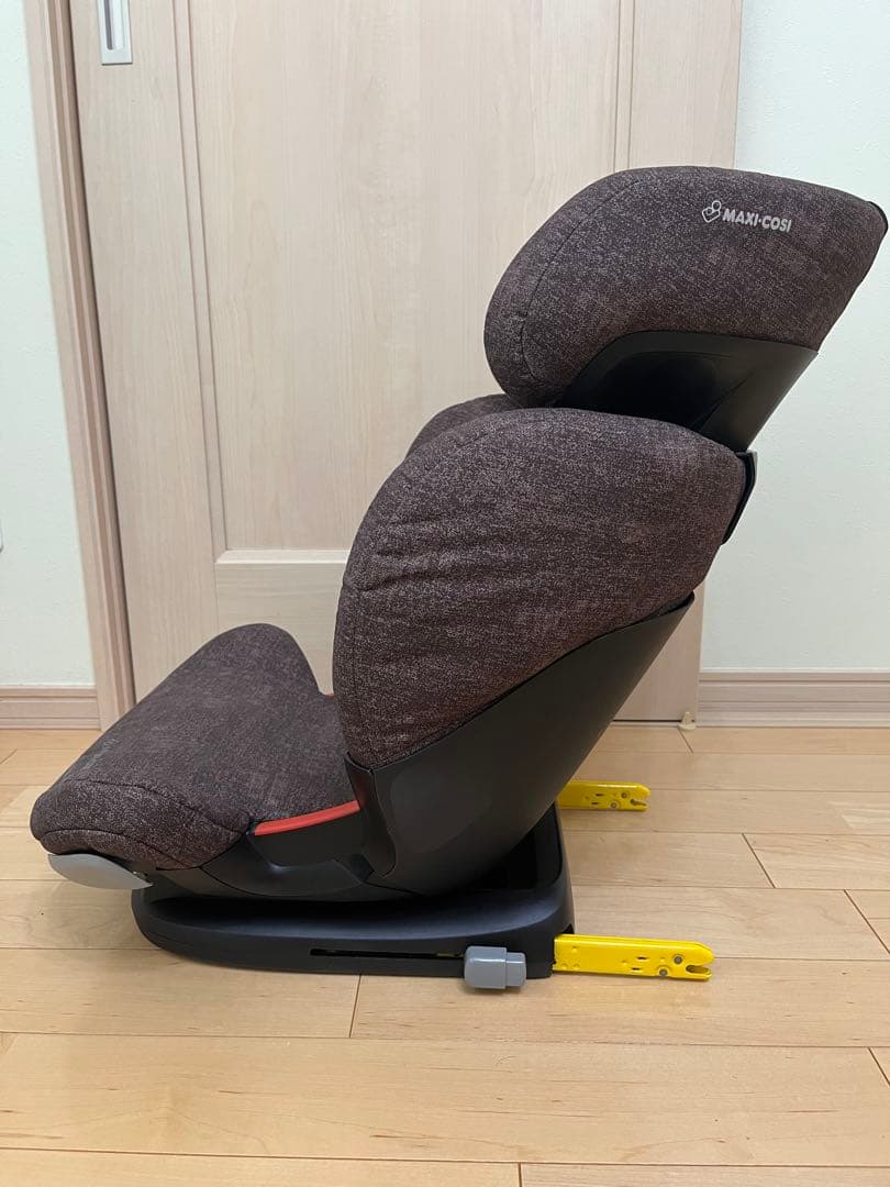 MAXI-COSI ジュニアシート ダークブラウン