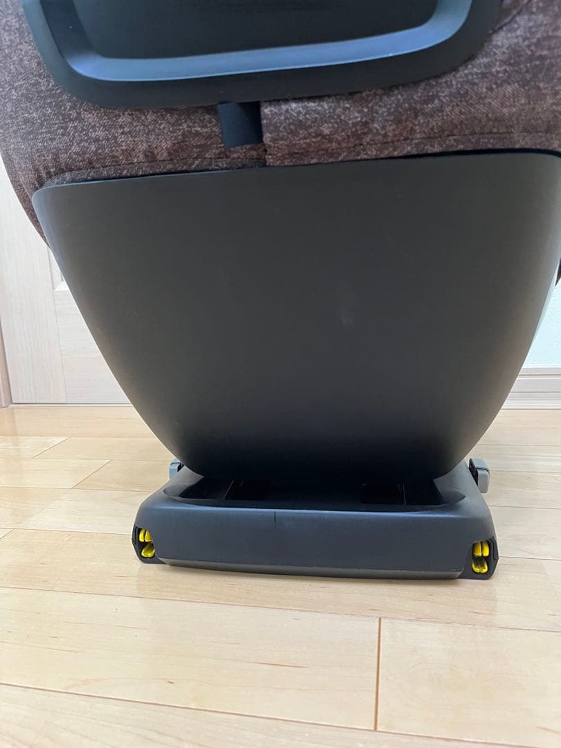 MAXI-COSI ジュニアシート ダークブラウン