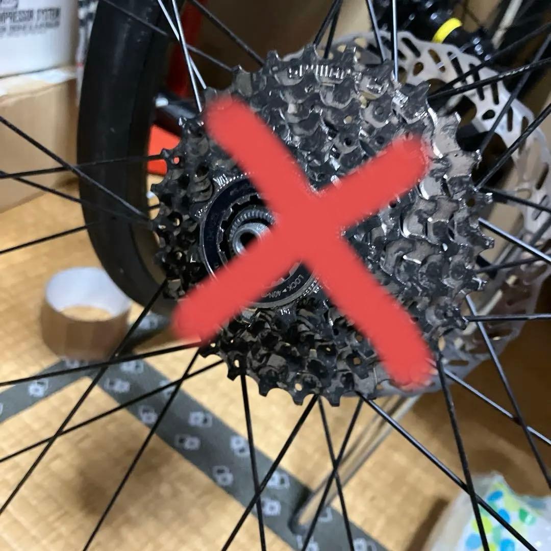 700c ディスクホイール　クイックリリース　 ホイールとタイヤのみです。