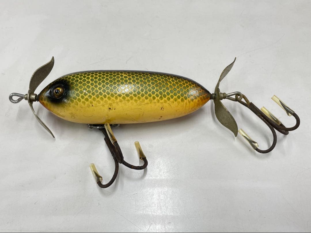 HEDDON #350 MUSKY SURFUSSER グリンスケール