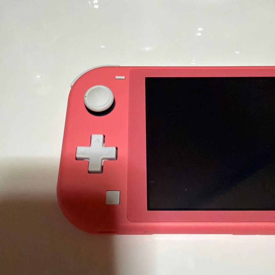 Nintendo Switch Light あつまれどうぶつの森 しずえモデル