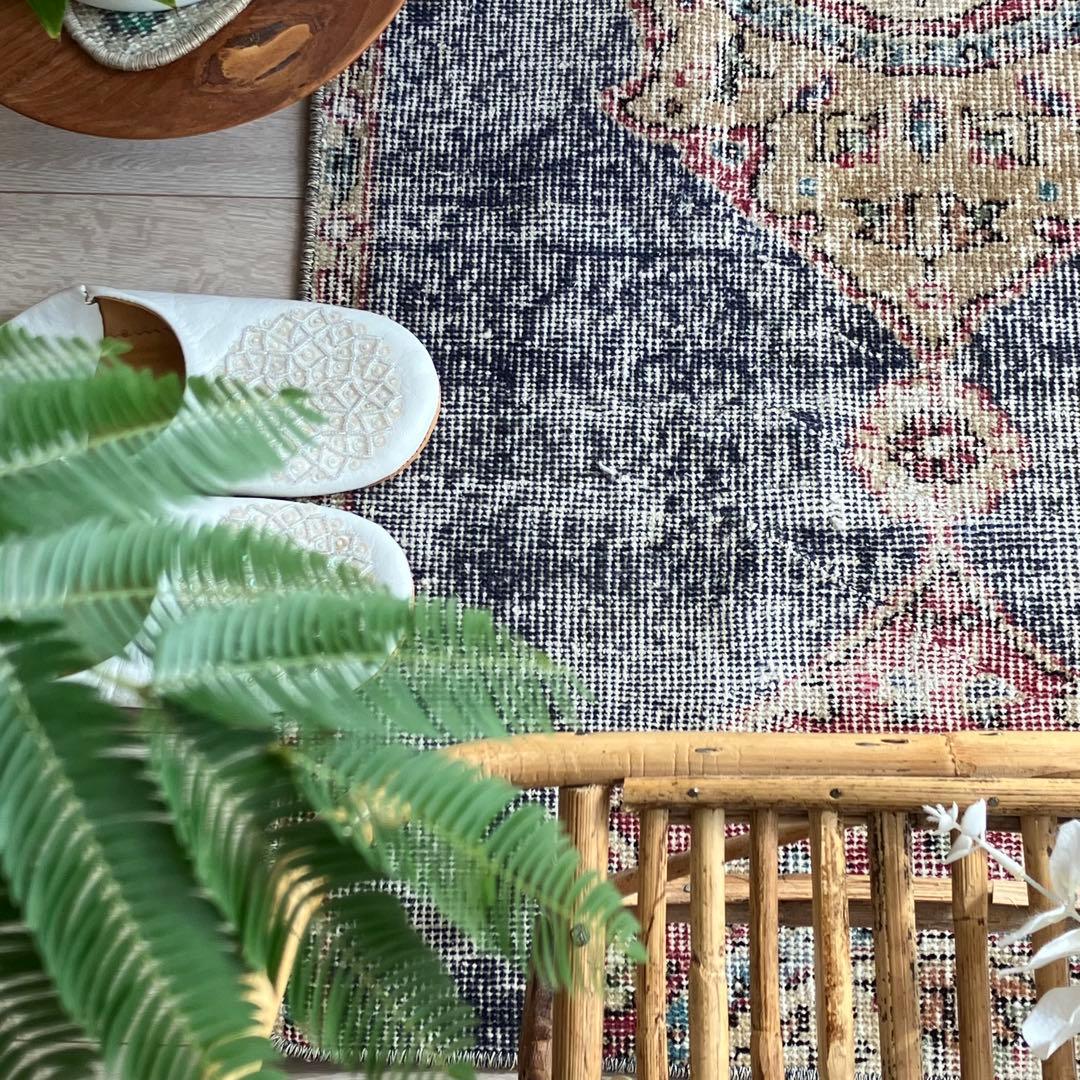 デニムブルー✳︎64×61 シャビー　キャラメル　レッド　トルコヴィンテージラグ