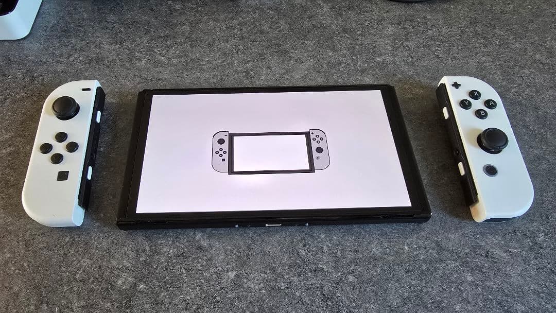 ニンテンドースイッチ 有機ELモデル GCコントローラー/SDカード付