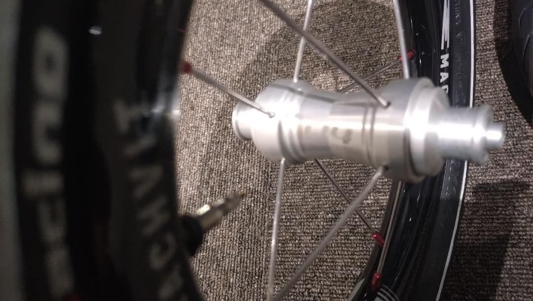 希少　マッハビットV4