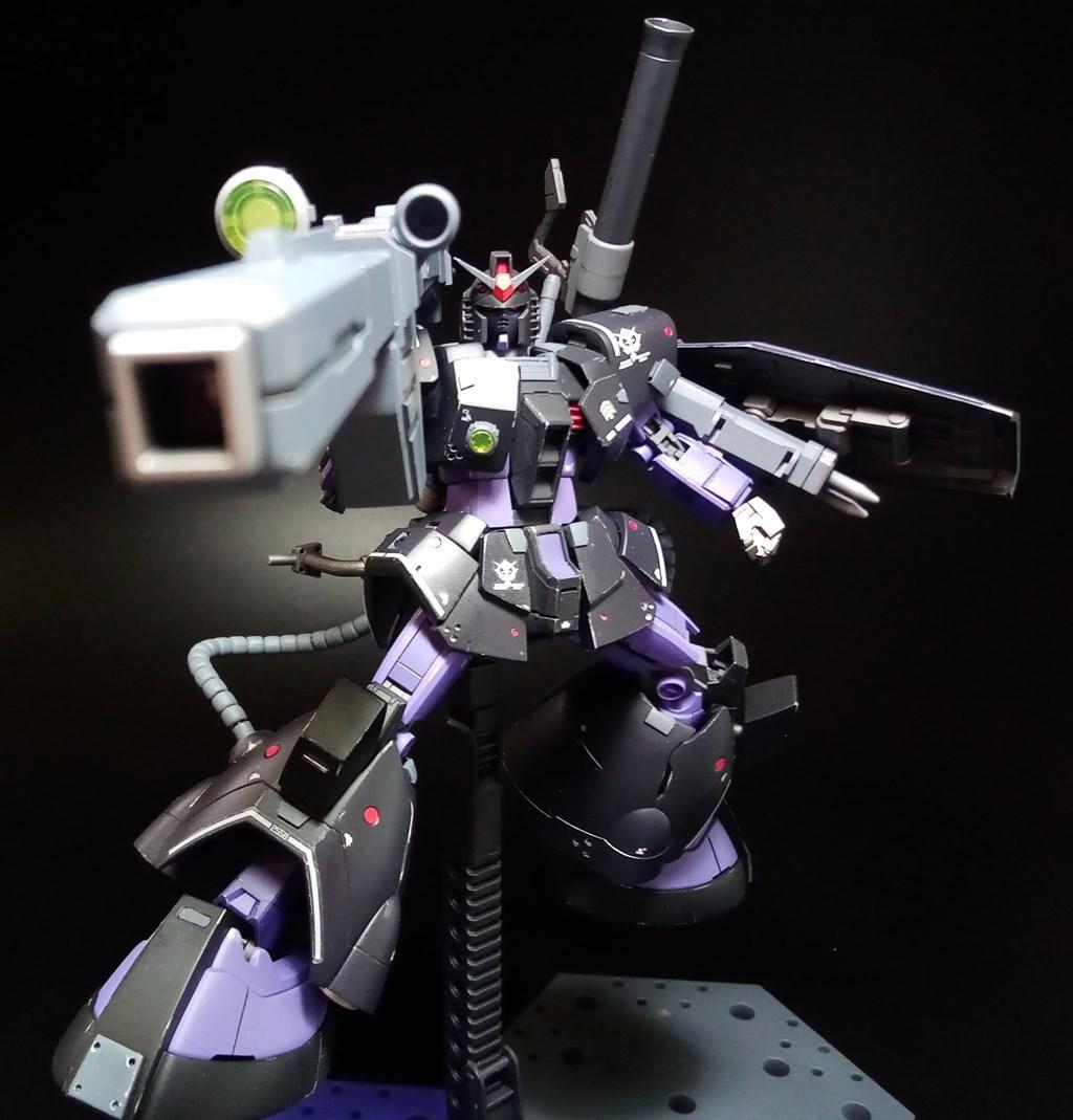 RG ガンダム ドムアーマー 黒い三連星 専用 鹵獲改修機 ガンプラ 完成品