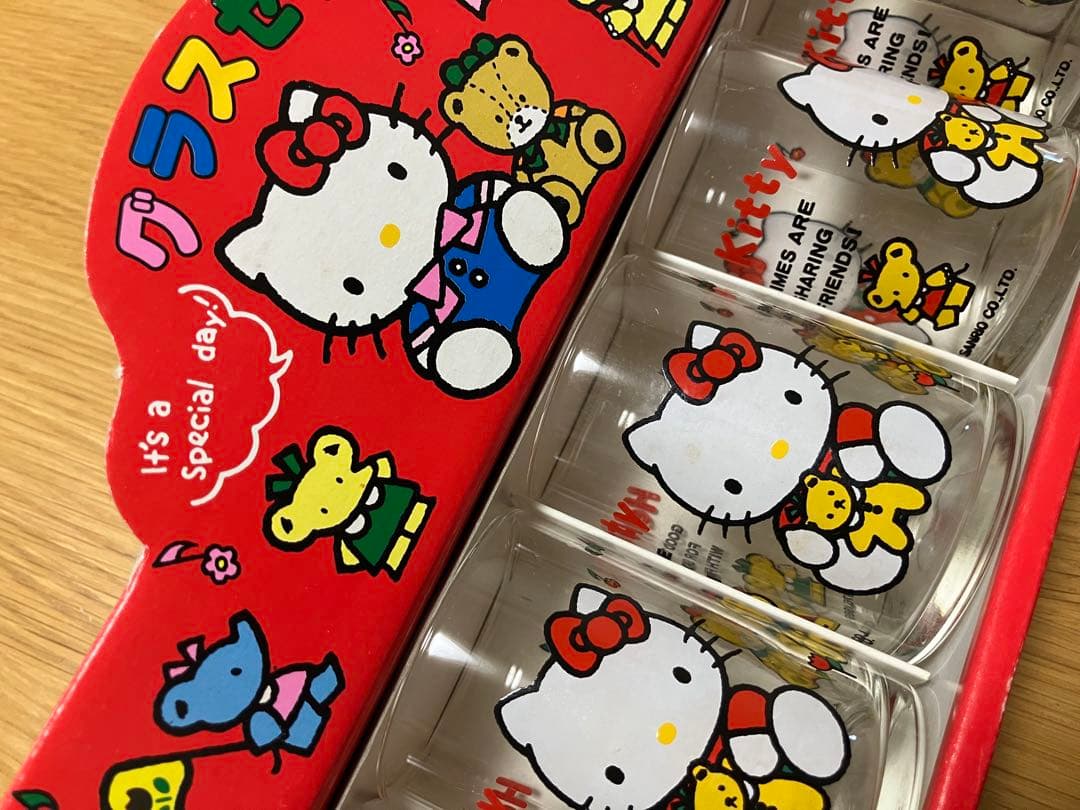 昭和レトロ1989年サンリオ ハローキティのグラスセット 未使用当時物希少
