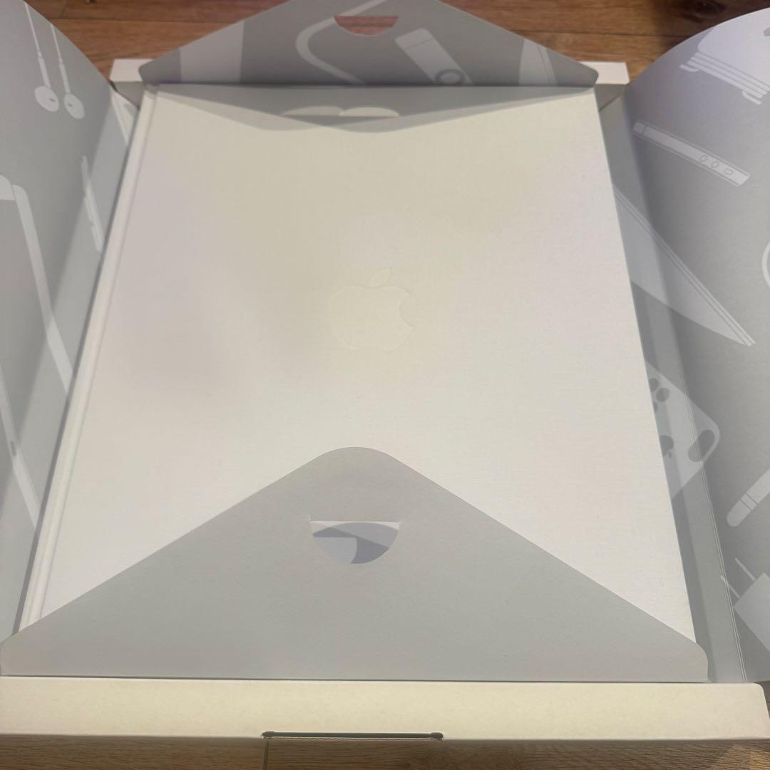 (大サイズ） Designed by Apple in California