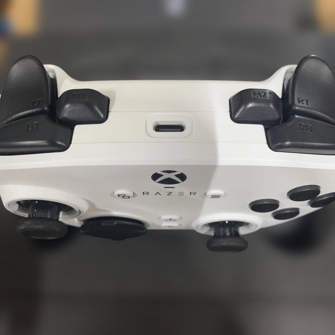 その他 Razer Wolverine V3 Tournament Edition