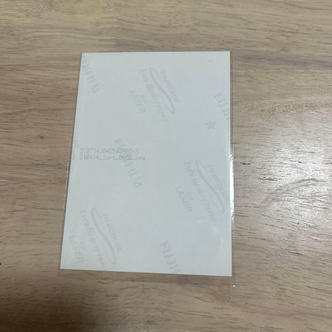 野口衣織　生写真