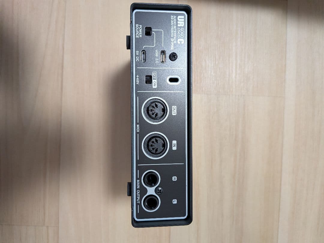 Steinberg UR22C USBオーディオインターフェイス