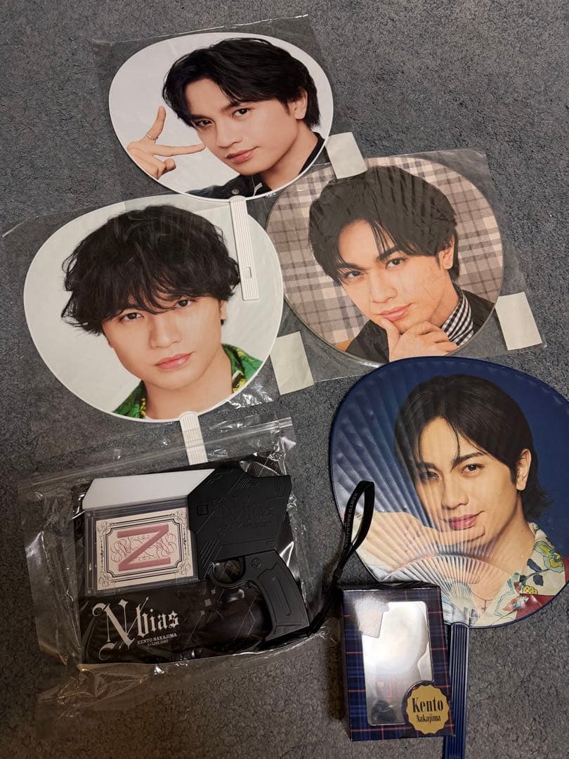 中島健人 ピカレスクの銃口 うちわ フィギュア