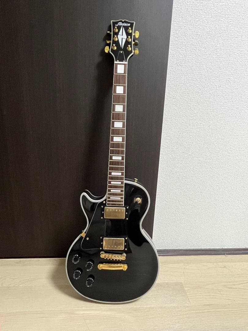 Maison ブラックエレキギター 左利き　レフティ
