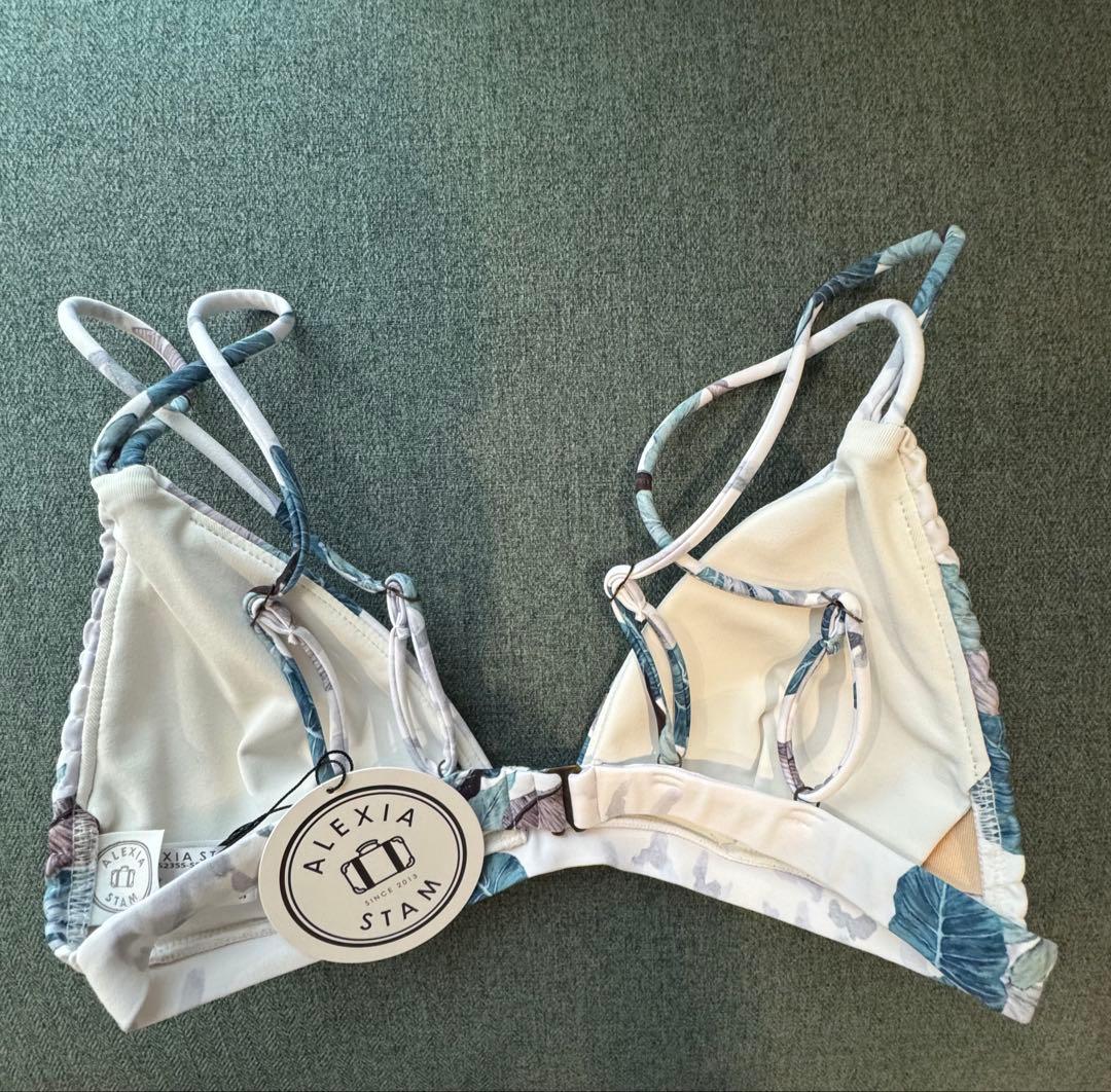 リサ 新品タグ付き alexiastam ビキニトップス リーフ柄