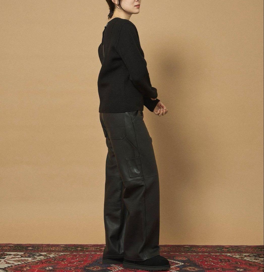 ラムレザーパンツ　フレームワーク　アウトオブフレーム