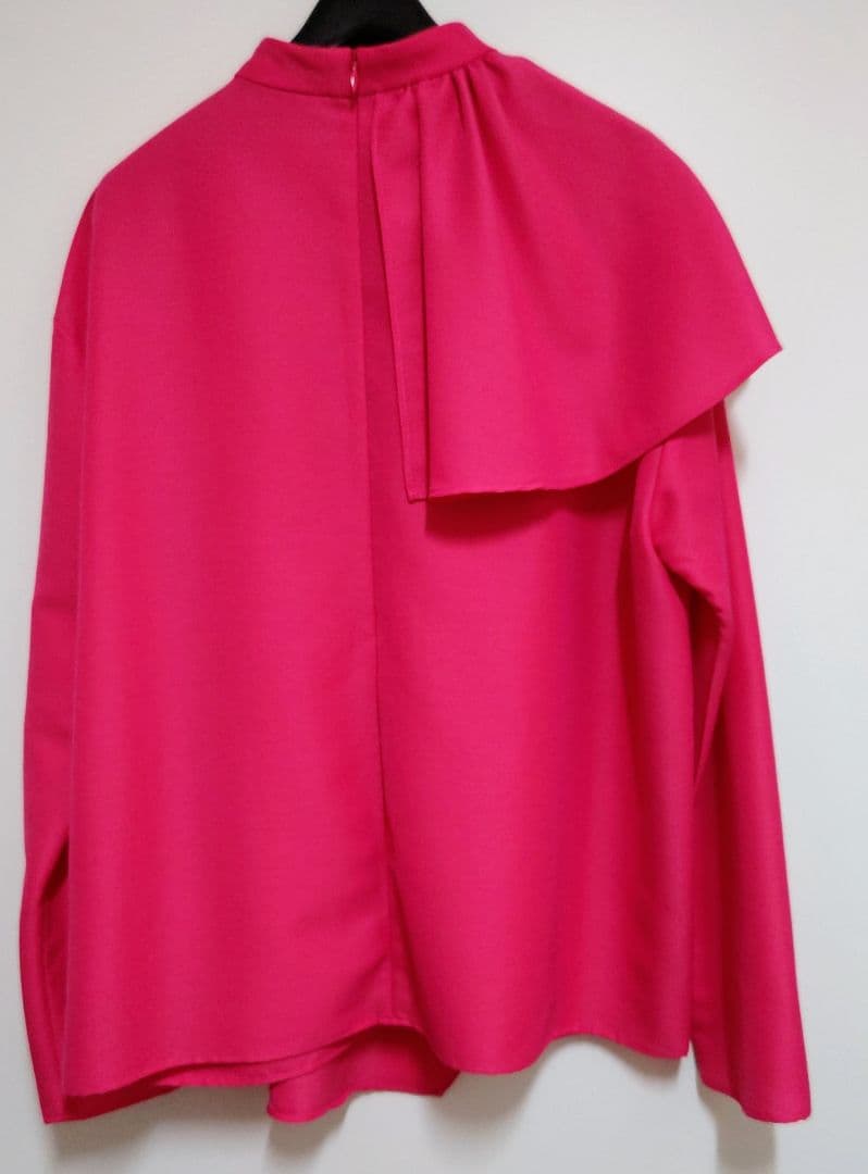 お正月価格★アドーア★美品★フリル付きピンク長袖ブラウス★サイズ38