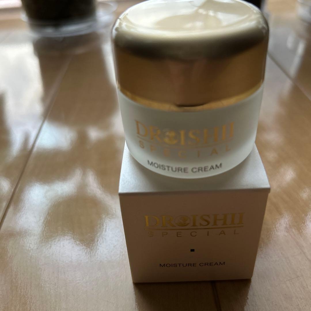 ディーアールイシイスペシャル　モイスチャークリーム