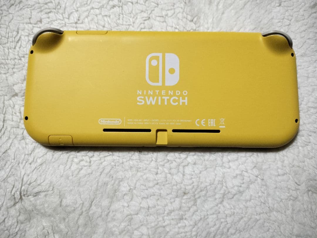 動作品Nintendo Switch Lite イエロー本体肉球スティックカバー