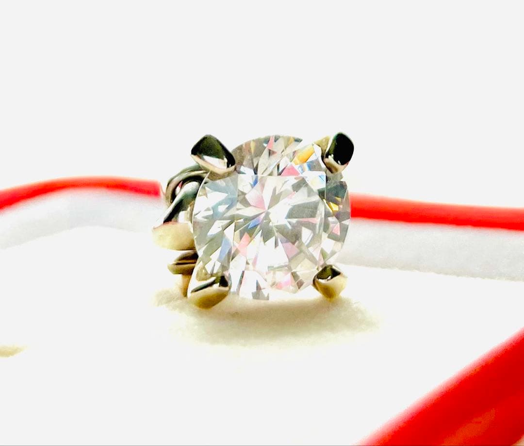 e.m. ピアス(片耳用)