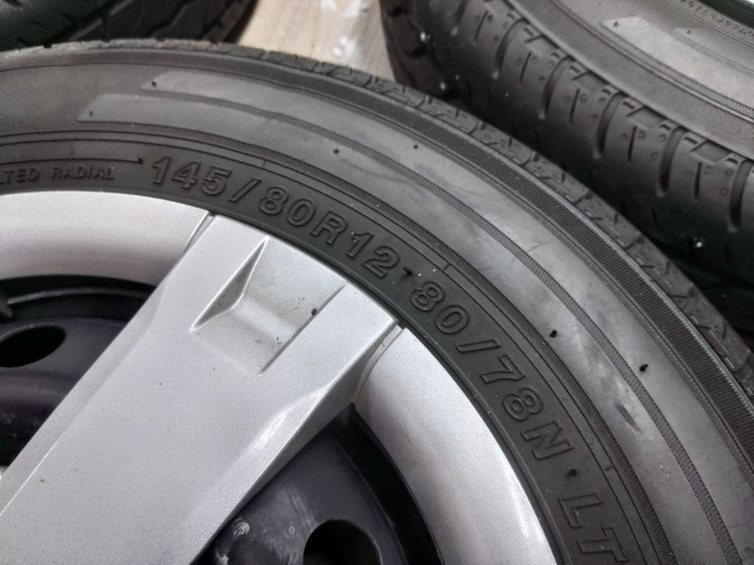 バリ溝 タイヤ 145/80R12 新車1ヶ月外し　アトレー ハイゼット 軽トラ