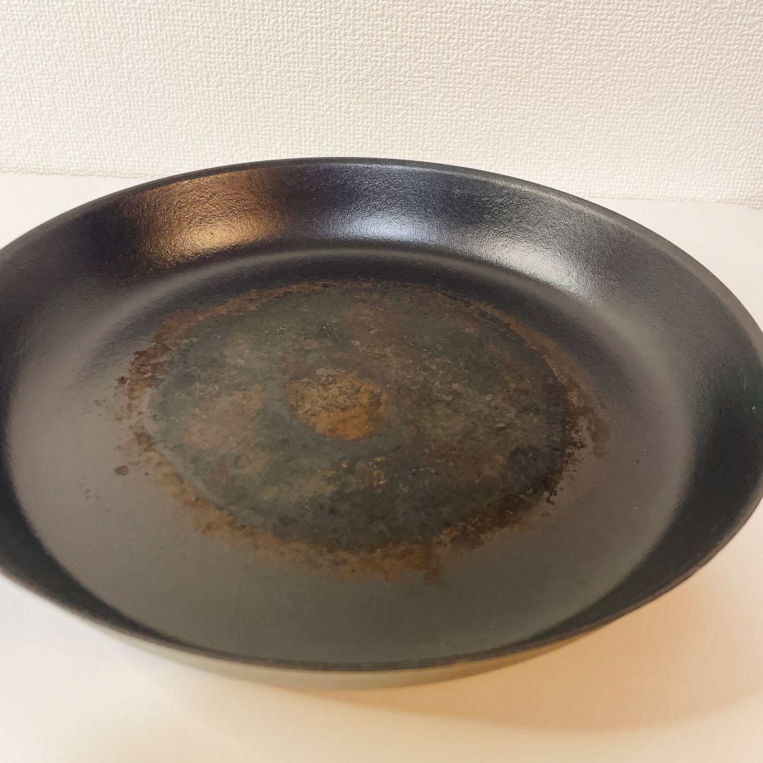 【年始セール】バーミキュラ フライパン 28cm IH対応　浅型