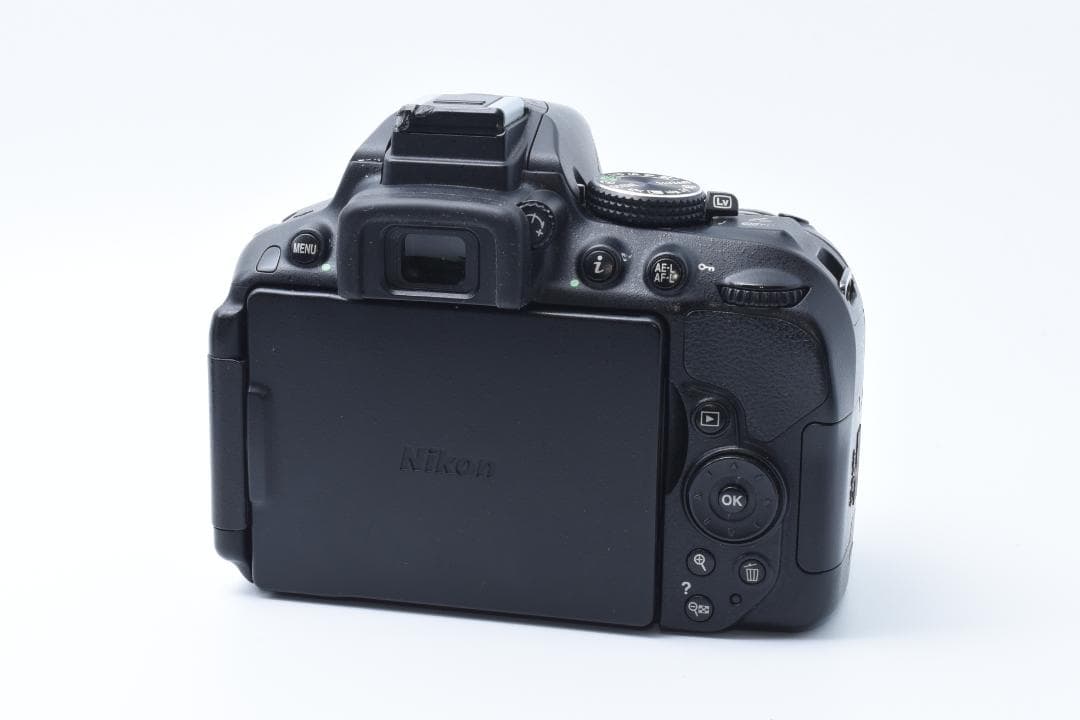 ★ジャンク★ Nikon D5300／D3500 ボディ