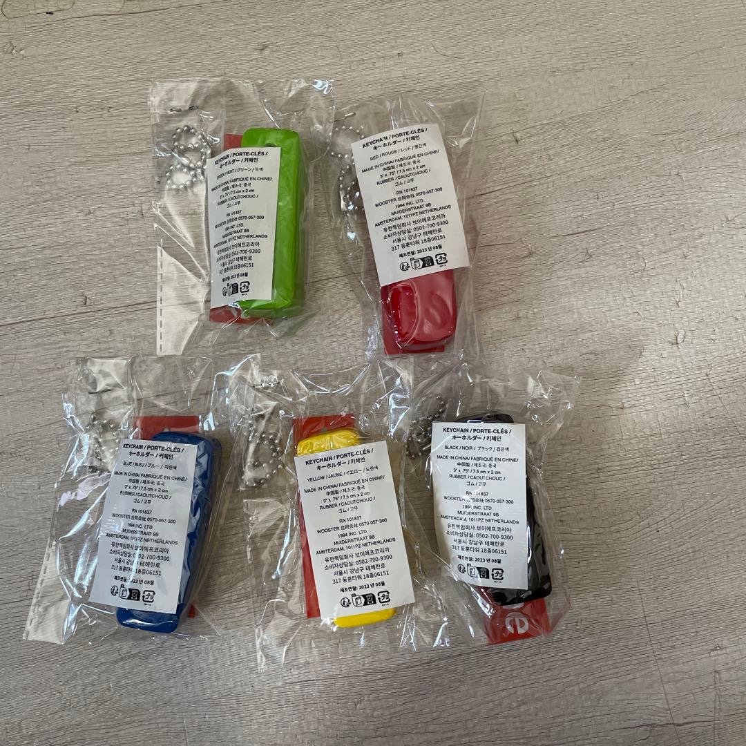 Supreme Floating Keychain 5本セット