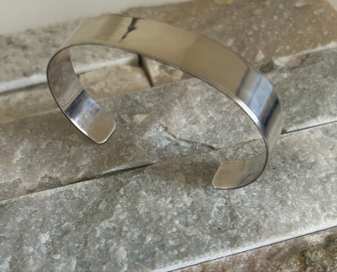 イーエム e.m.★シルバー　ブレスレット　バングル