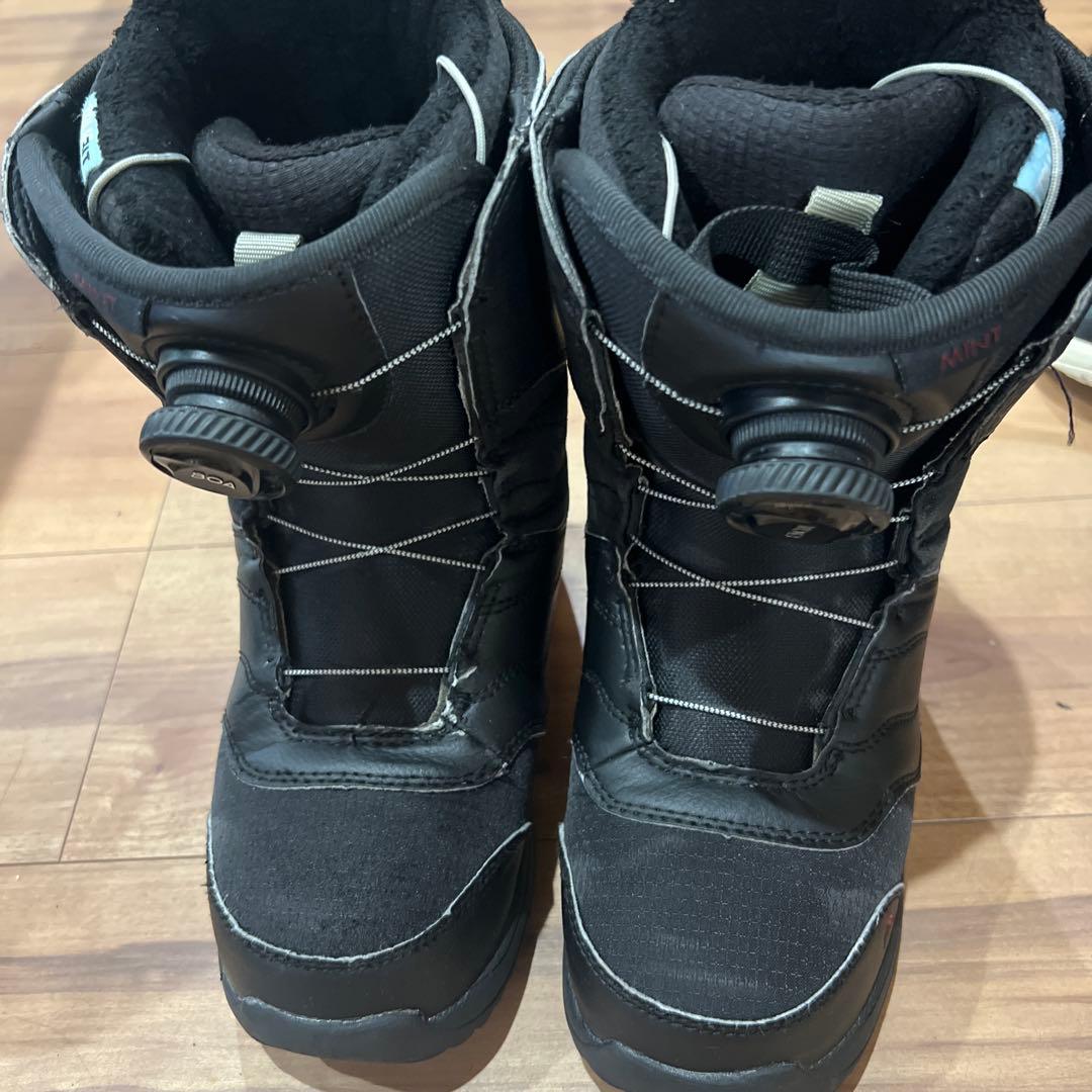 Burton バートン MINT ミント22.0 レディ　キッズ　ジュニア　子供