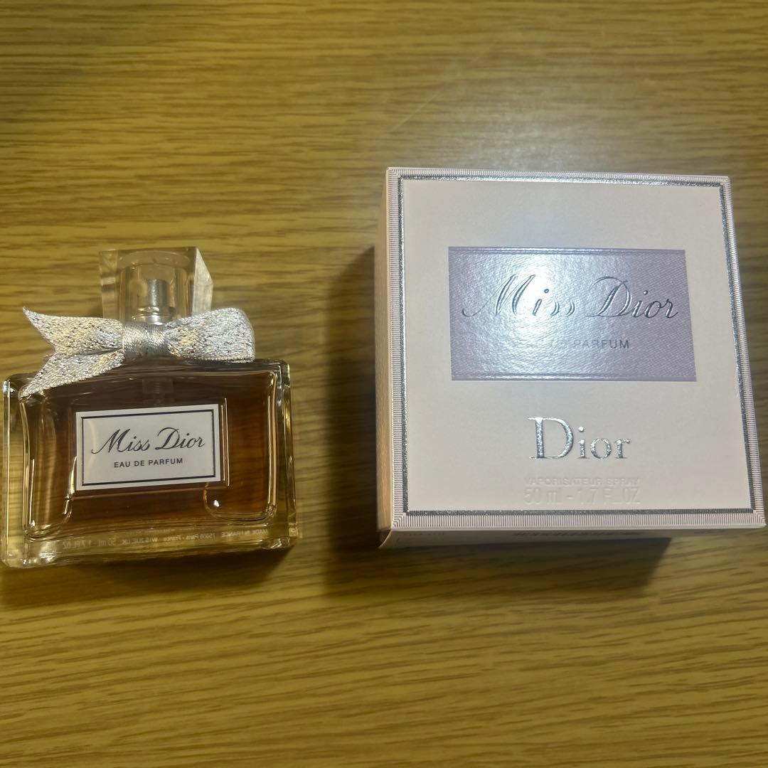Miss Dior Eau de Parfum 箱付き ディオール 50ml