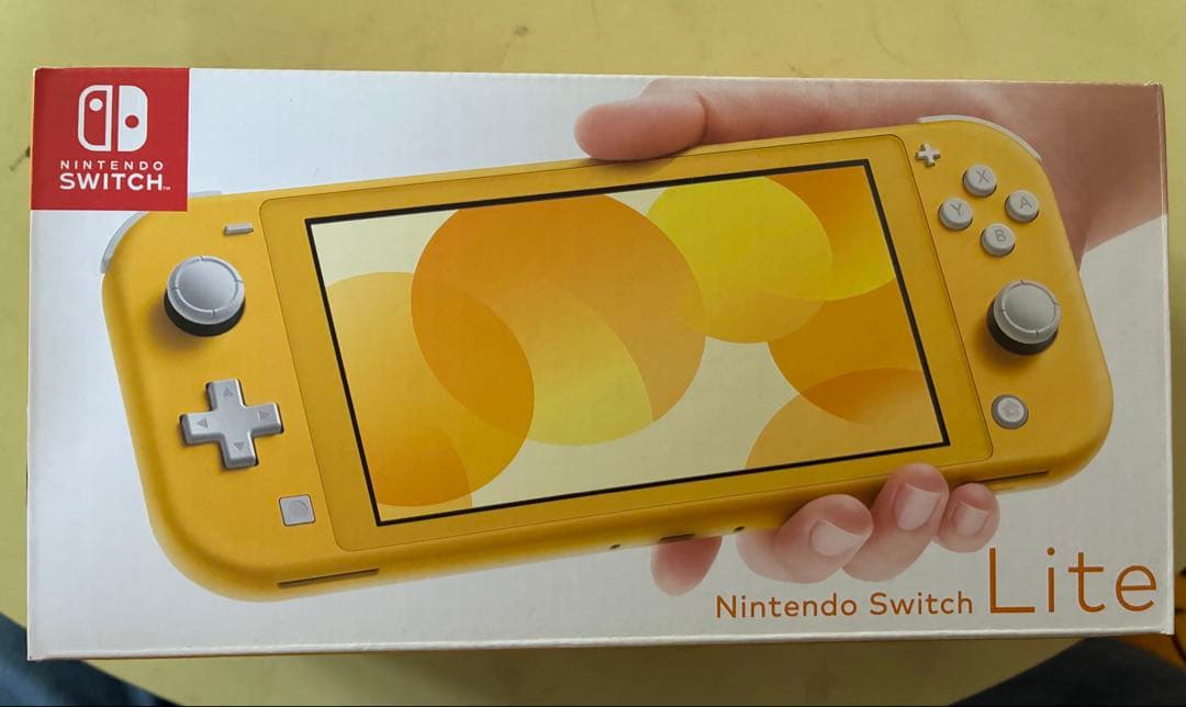 【ゆい】Nintendo Switch Lite イエロー 新品未使用