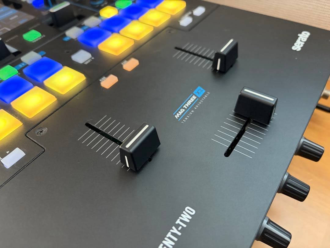 RANE SEVENTY-TWO Serato対応DJミキサー 付属品・元箱あり