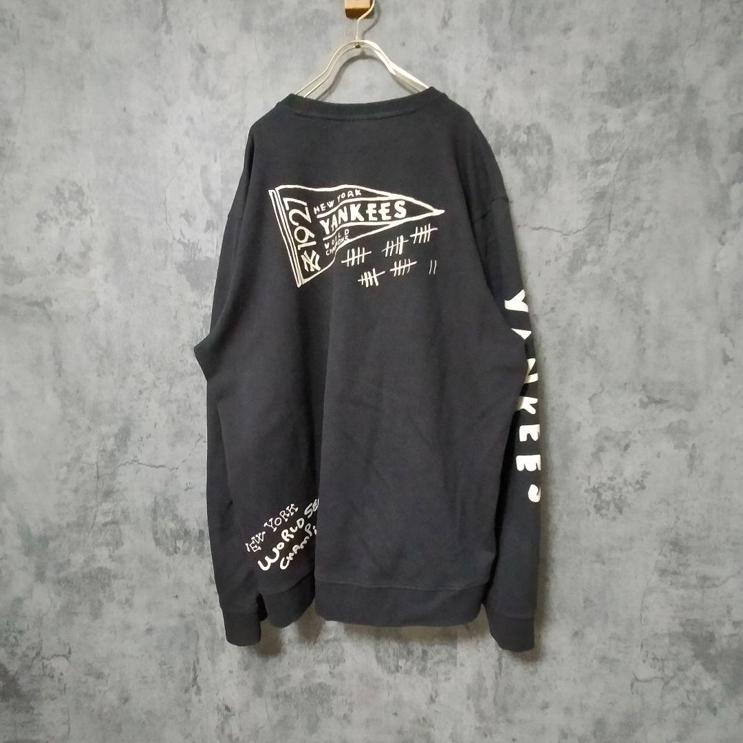 【美品】(3XL) ニューエラ ヤンキース トレーナー ビックプリント ロゴ