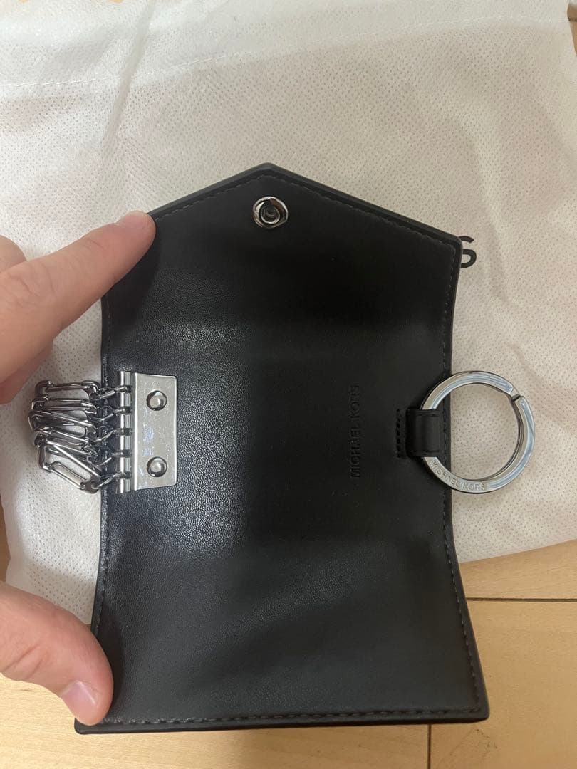 MICHAEL KORS マイケルコース ブラック キーケース