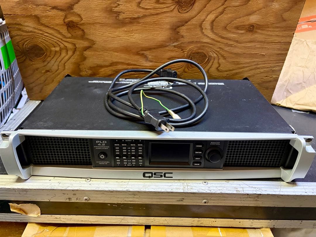 QSC PLD 4.2 プロセッサーアンプ 1600W