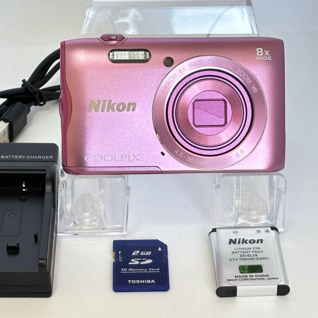 【美品】Nikon coolpix A300 ニコン　デジカメ　ピンク