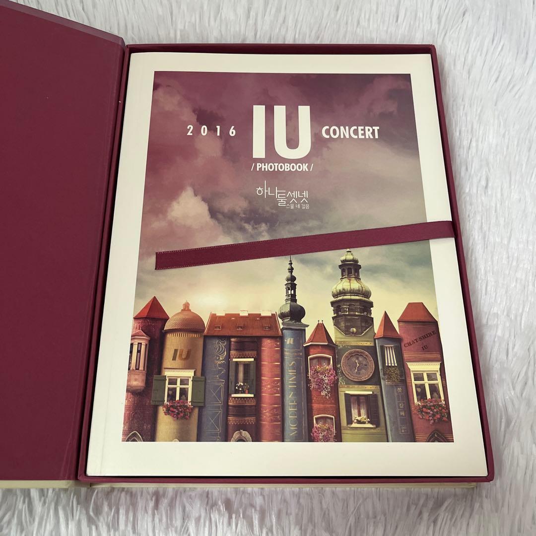 K-POP・アジア IU 2016 CONCERT PHOTOBOOK DVD