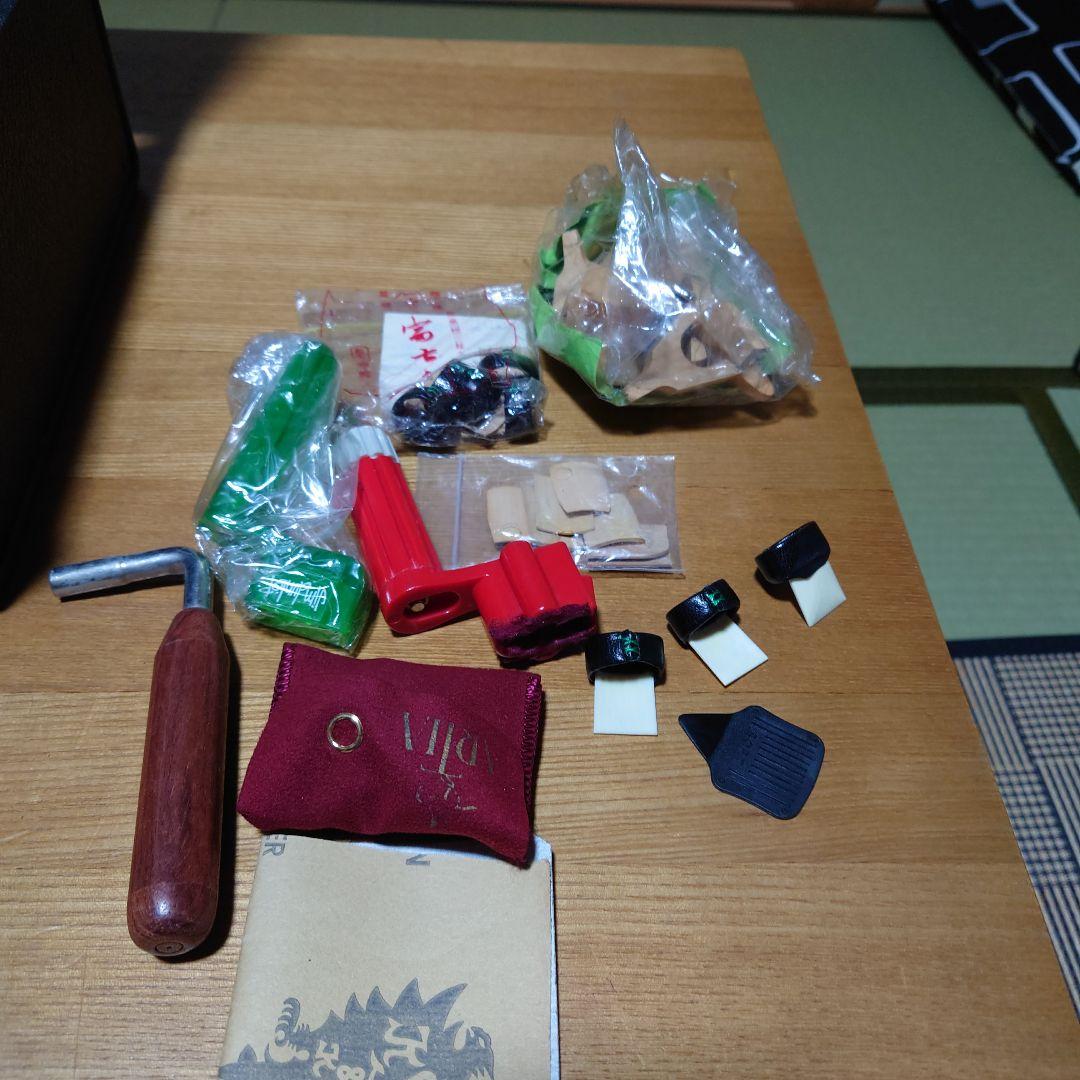 木製琴 13弦 黒ケース