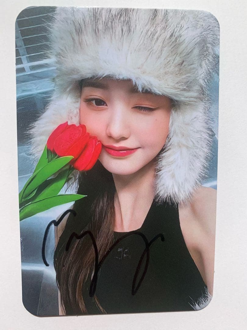 ウォニョン　サイン入りトレカ　ive izone タレントカード