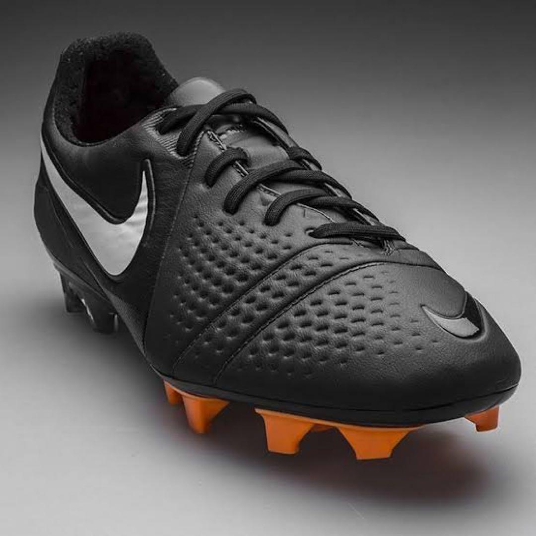NIKE CTR360 マエストリFG 25cm