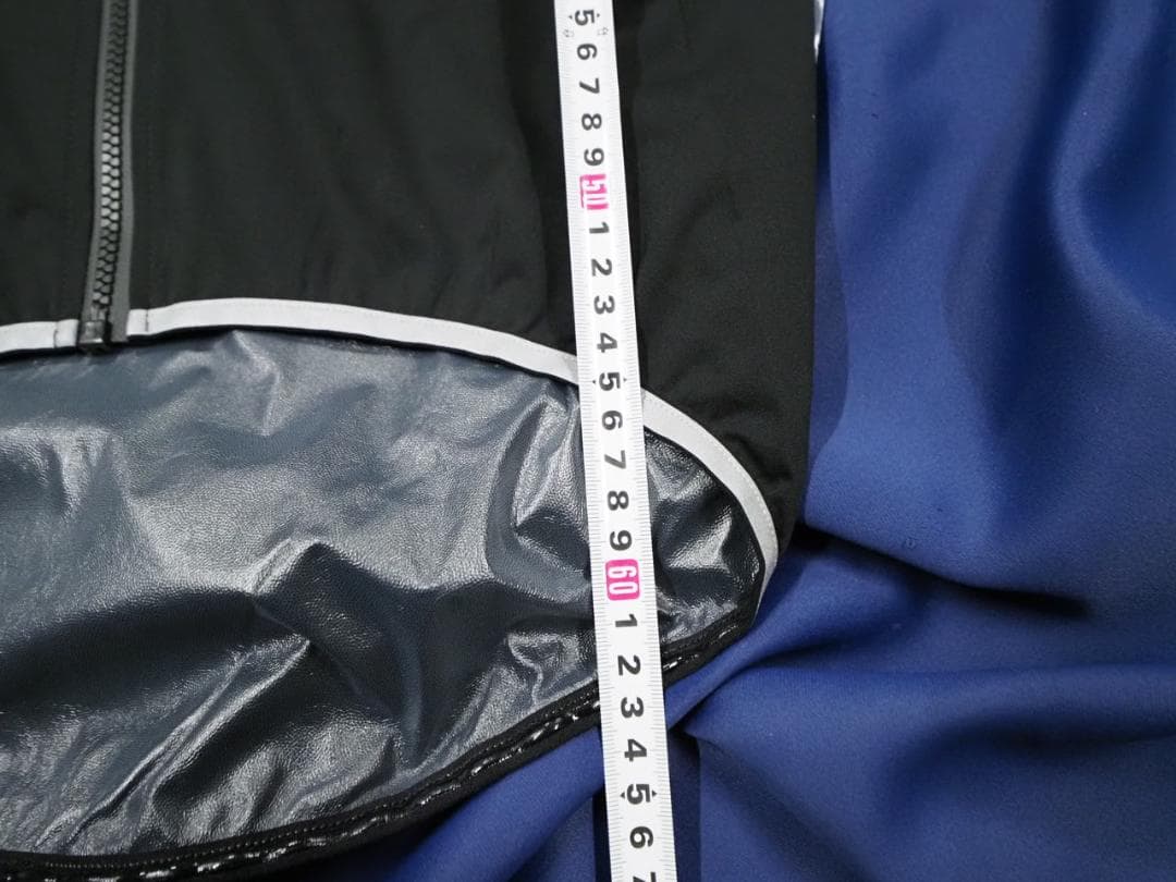 ￥36300新品 カステリ ULTRA RAIN CAPE Sサイズ