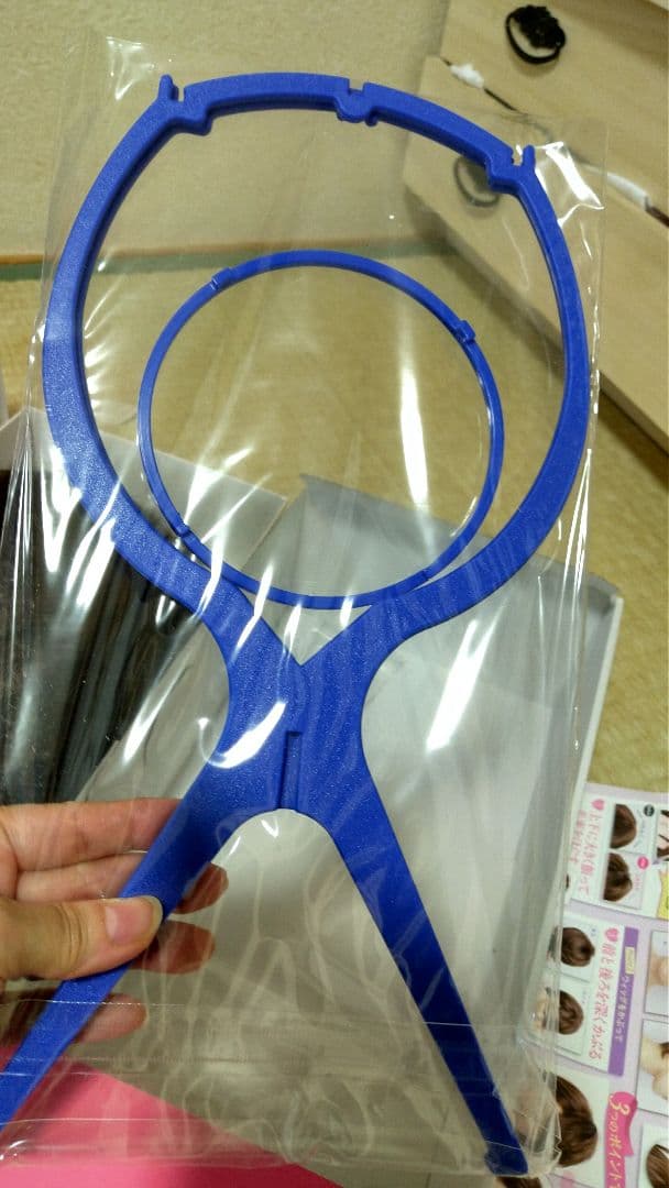 フルウイッグ ショートヘアー 自然なくせ毛風 ブラウン