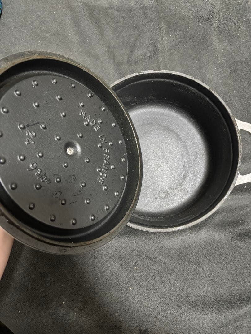 イ*ー様 STAUB LA COCOTTE グレー　24cm