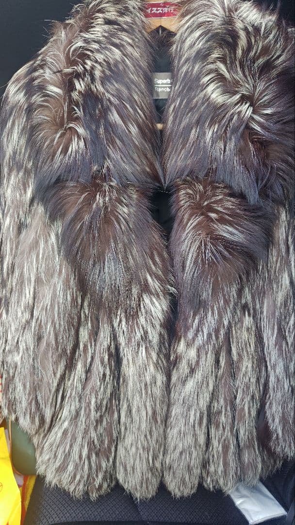 【サガフォックス】シルバーフォックス ファーコート